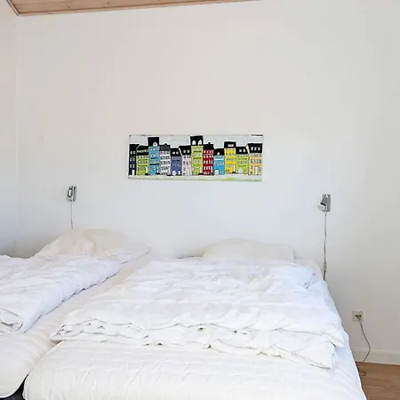 8 Person In Ulfborg-by Traum